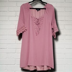 Naif Mauve Lace Accent Dress